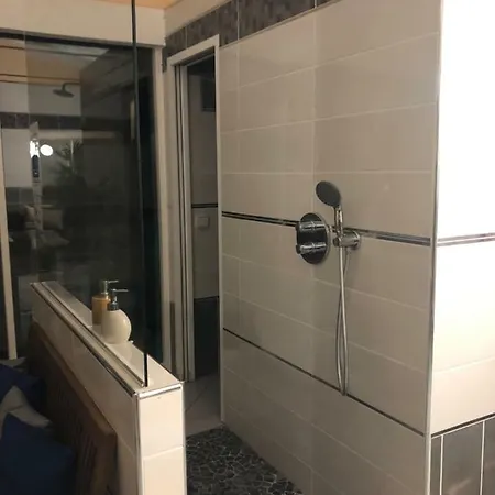 Flamants Roses 3 Camping Frontignan