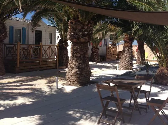 Kemping Flamants Roses 3 *