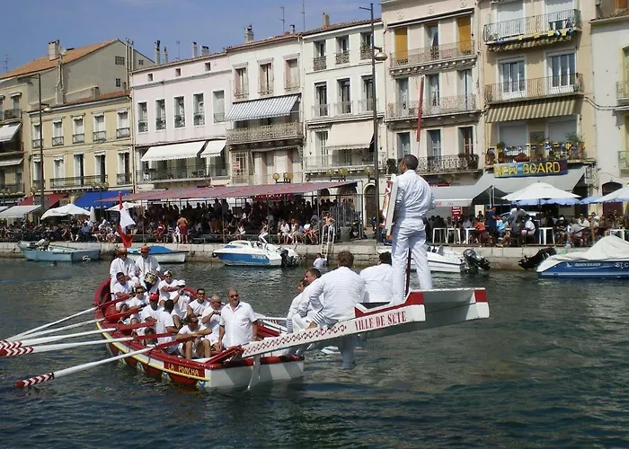 Flamants Roses 3 * Frontignan